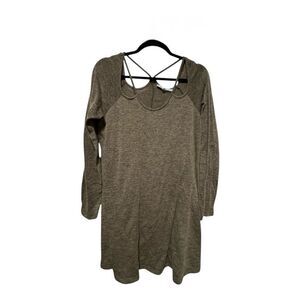 Long Sleeve Dress with Crisscross Back, Green, L